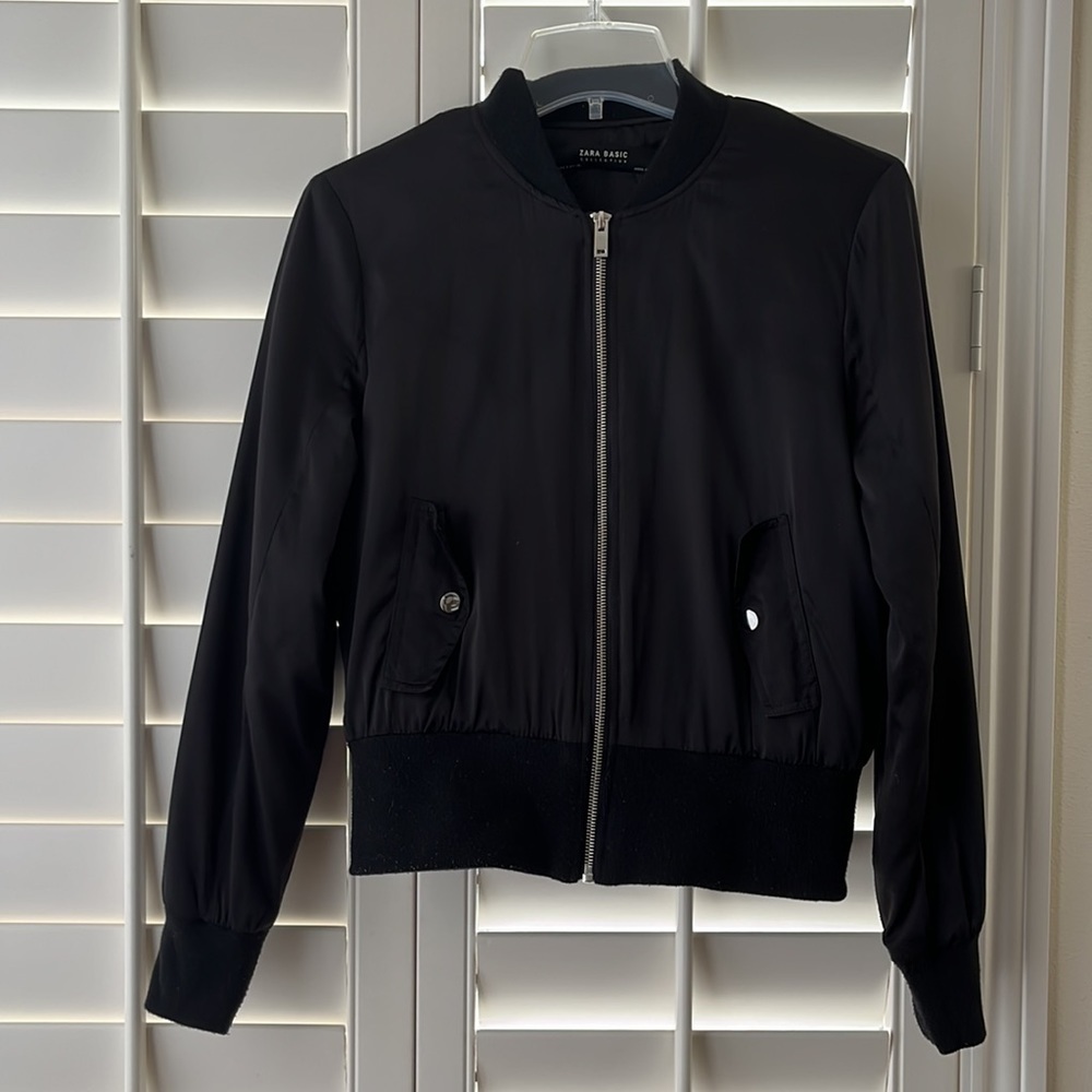 Zara Basic Collection Crop Bomber jacket Size S - image 3